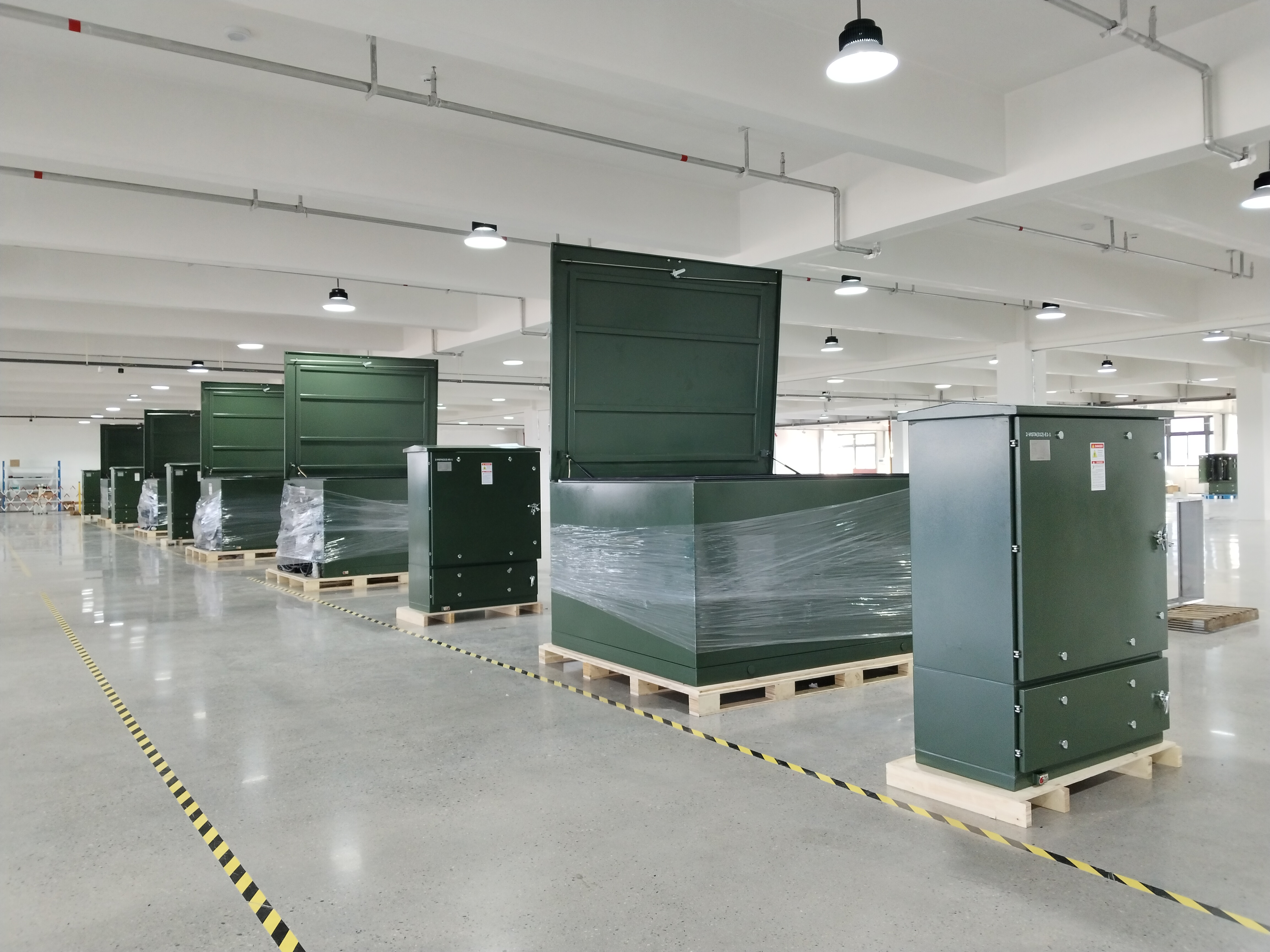 Si parte alla grande! I set completi di armadi sotterranei di CNKEEYA Electric spediti al progetto del data center dell'Ohio negli Stati Uniti